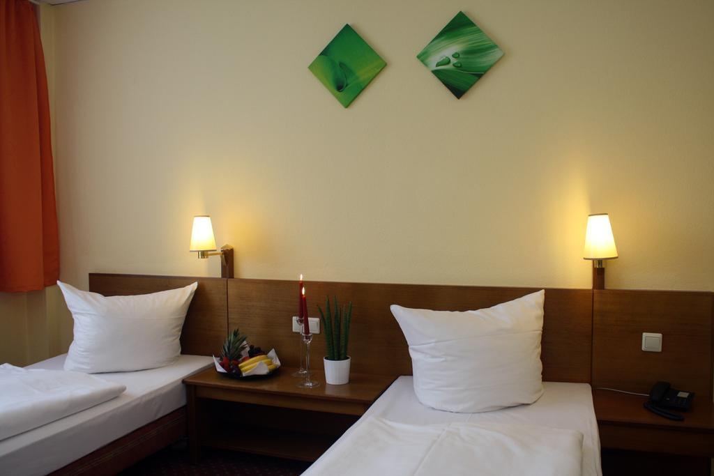 Quick Hotel Dresden West Kesselsdorf Ngoại thất bức ảnh