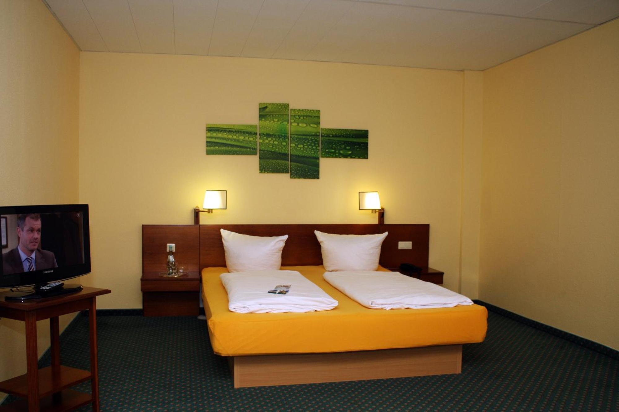 Quick Hotel Dresden West Kesselsdorf Ngoại thất bức ảnh