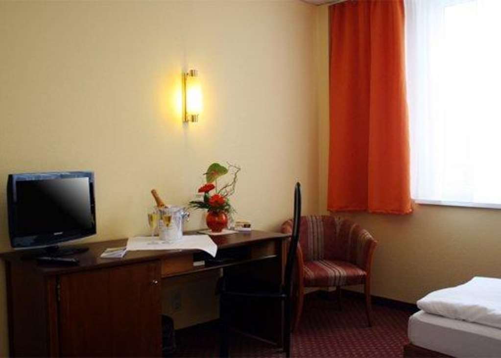 Quick Hotel Dresden West Kesselsdorf Ngoại thất bức ảnh